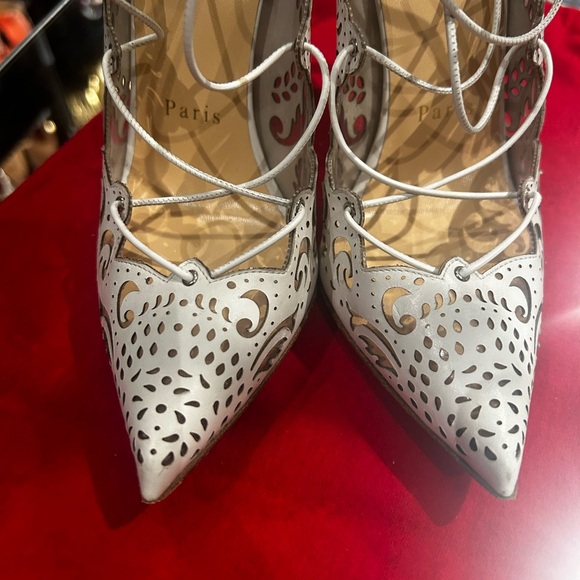 Christian Louboutin IMPERA white heels, size 37/ US7 RARE! - Picture 10 of 15